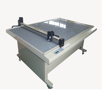 DCH30系列切割打樣機(jī) DCH30系列切割打樣機(jī)